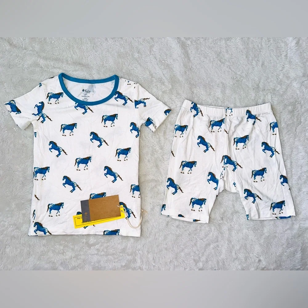 💙🐴NWT Kyte Horse Set🐴💙 - Picture 2 of 3